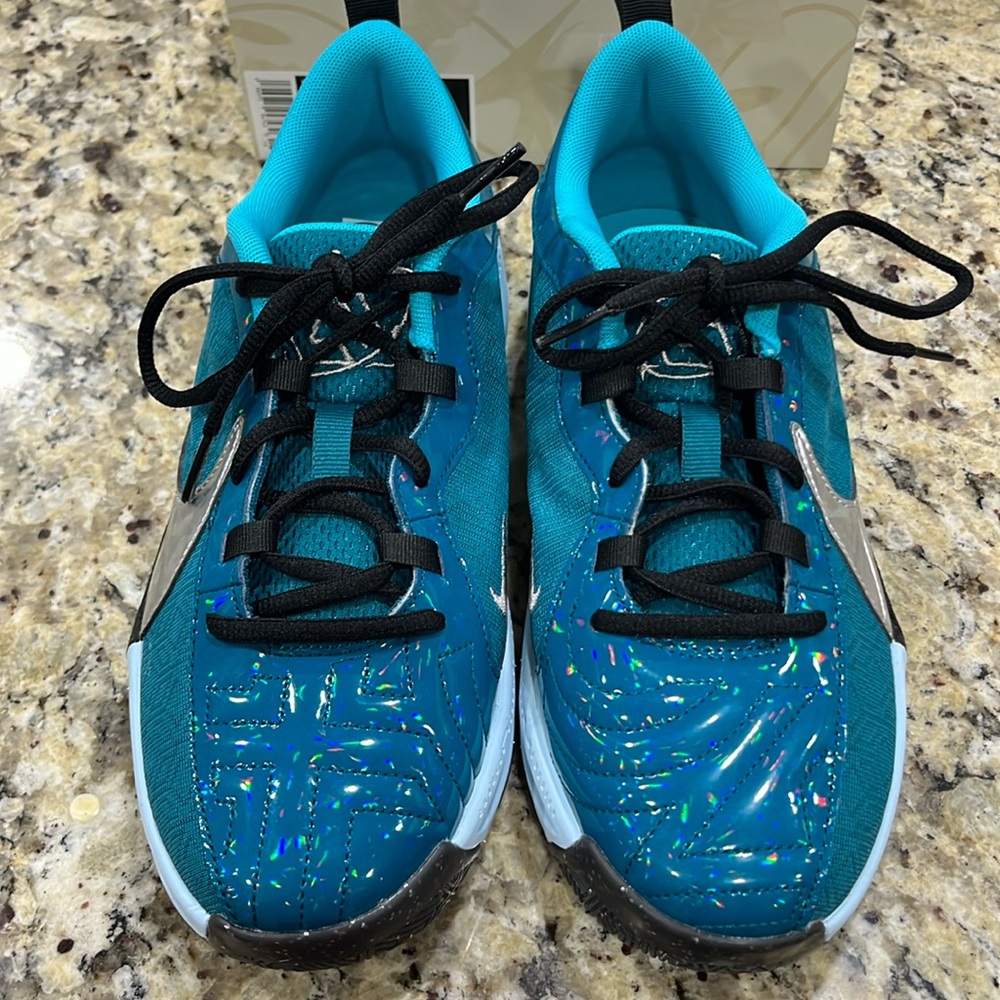 Nike Freak 5 SE